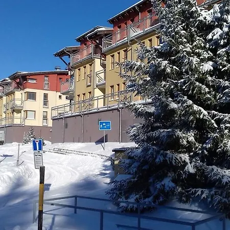 Klinovec 365 شقة Loučná pod Klínovcem